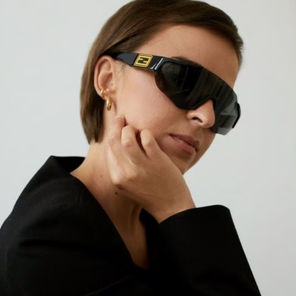 Stylish Black Sunglasses
